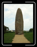 Bretagne2-034_35_d * Le Menhir du Champ Dolent, Nahe Dol-de-Bretagne * 600 x 800 * (79KB)